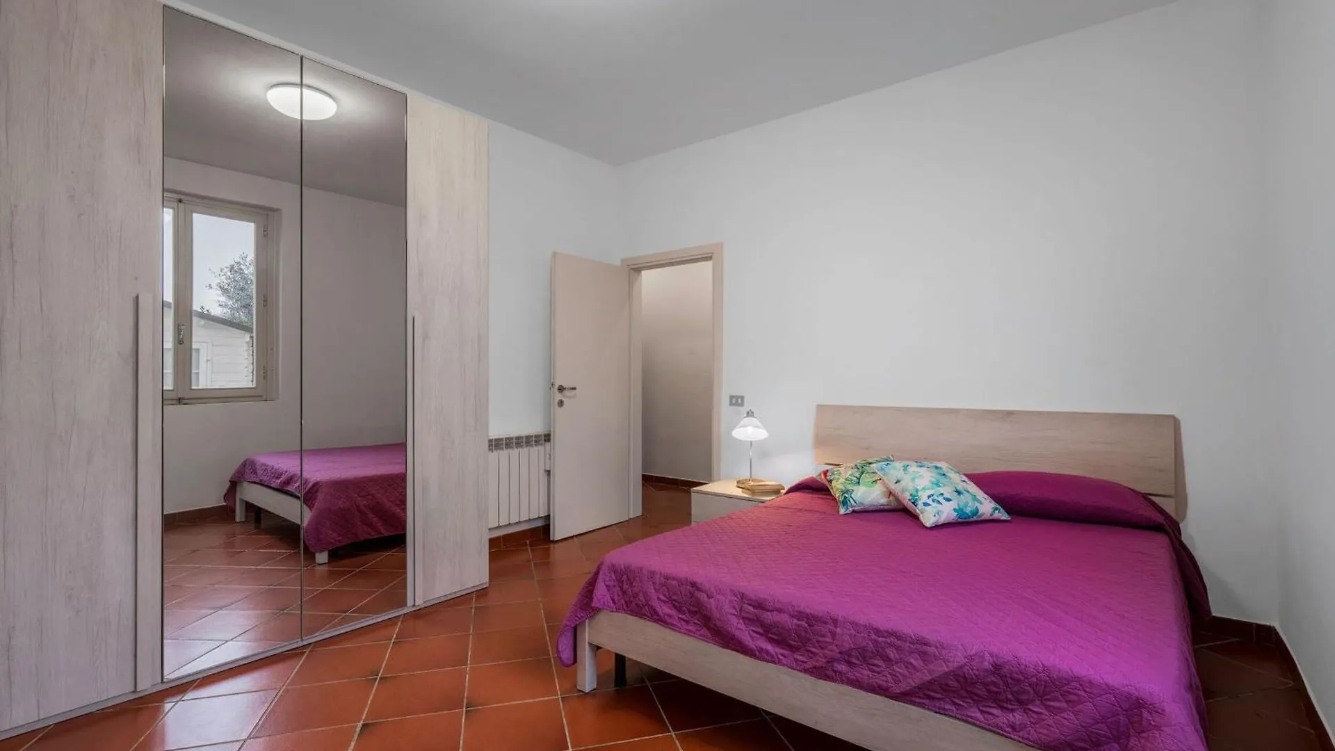 Borgo House In Florentine Hills, Private Garden, Wifi Fucecchio 0*,  Italy